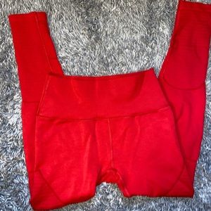 Alphalete r6 leggings